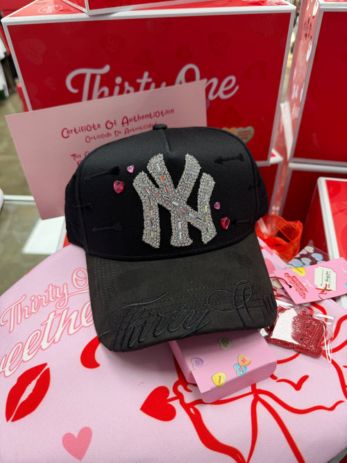 31 Hat ( Valentine )